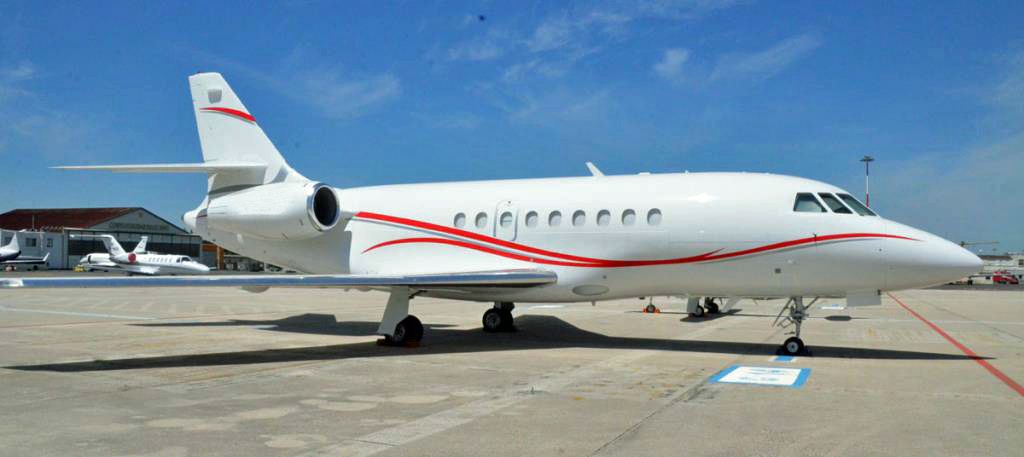 Dassault Falcon 2000